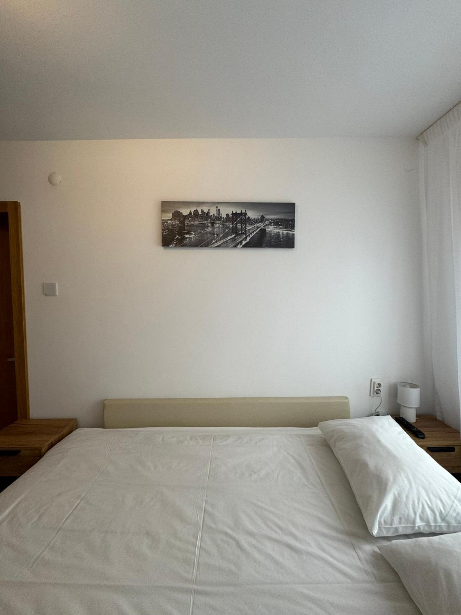 Apartament Central Ramnicu Valcea Exterior photo