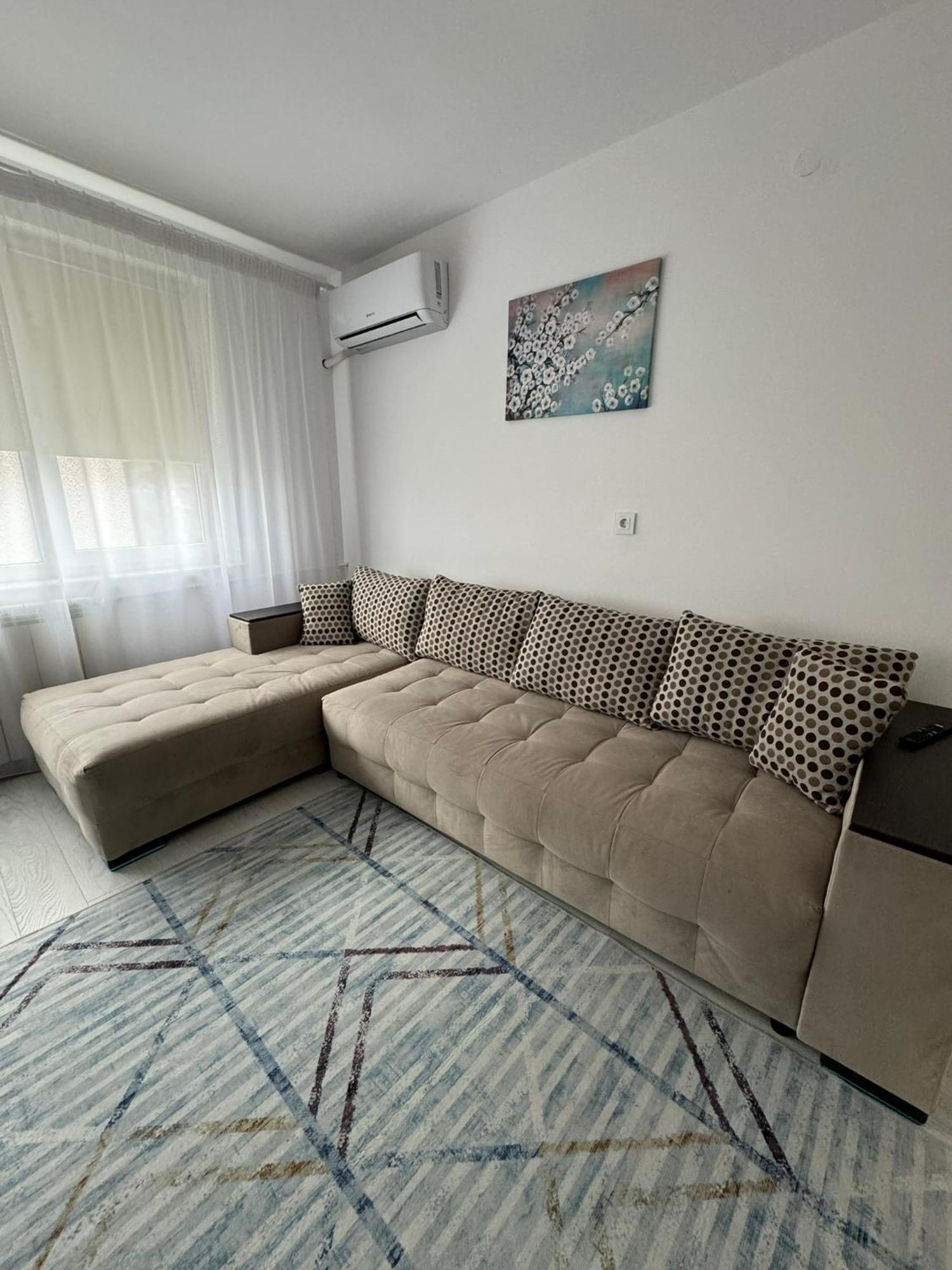Apartament Central Ramnicu Valcea Exterior photo