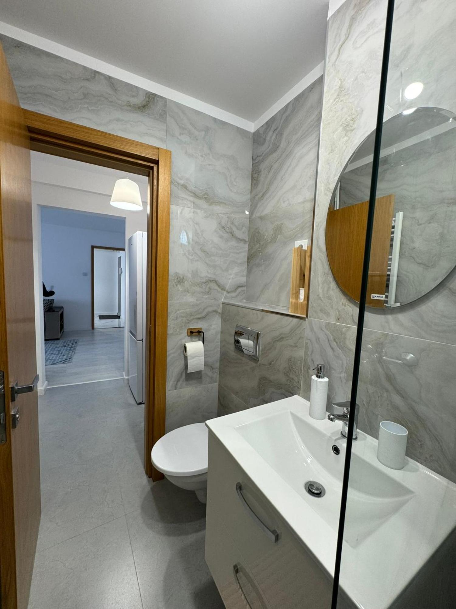 Apartament Central Ramnicu Valcea Exterior photo