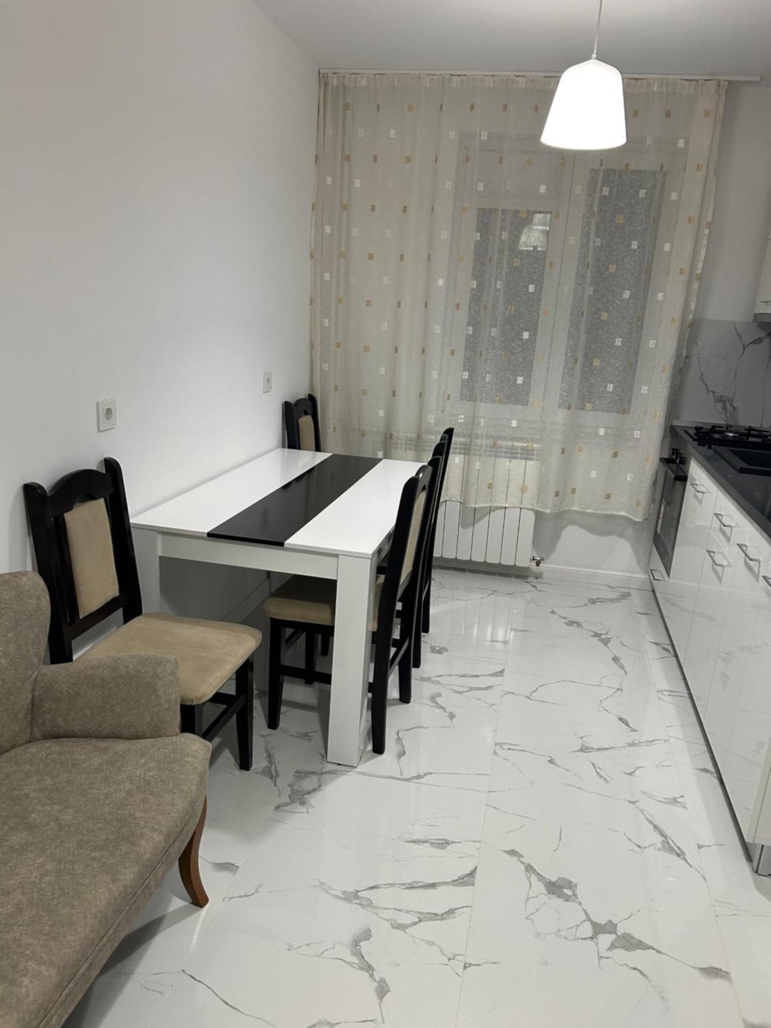 Apartament Central Ramnicu Valcea Exterior photo